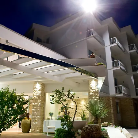 Orsa Maggiore Hotel Castro (Lecce)