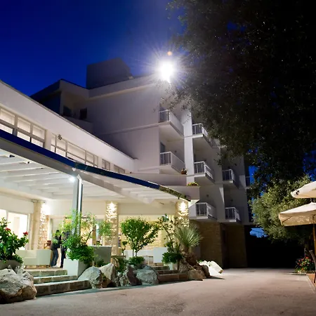 Orsa Maggiore Hotel Castro (Lecce)