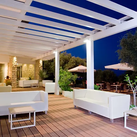 Szálloda Orsa Maggiore 4*