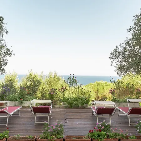 オルサ マッジョーレ 4* Castro (Lecce)