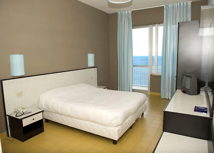 Hotel Orsa Maggiore Castro (Lecce)